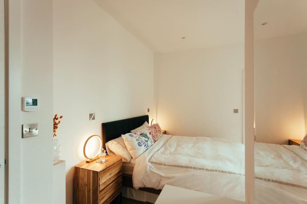 3 Bedroom Penthouse With Terrace And Skyline In Battersea London Exterior foto