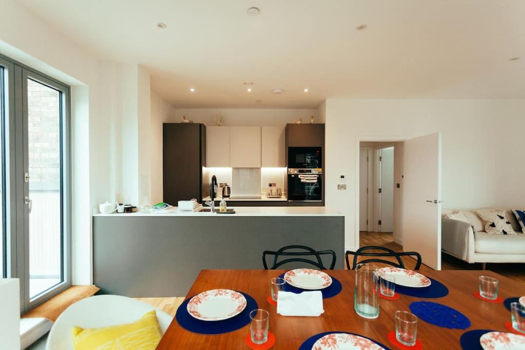 3 Bedroom Penthouse With Terrace And Skyline In Battersea London Exterior foto