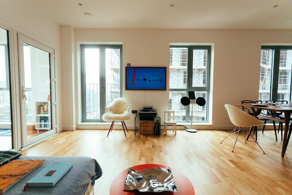 3 Bedroom Penthouse With Terrace And Skyline In Battersea London Exterior foto